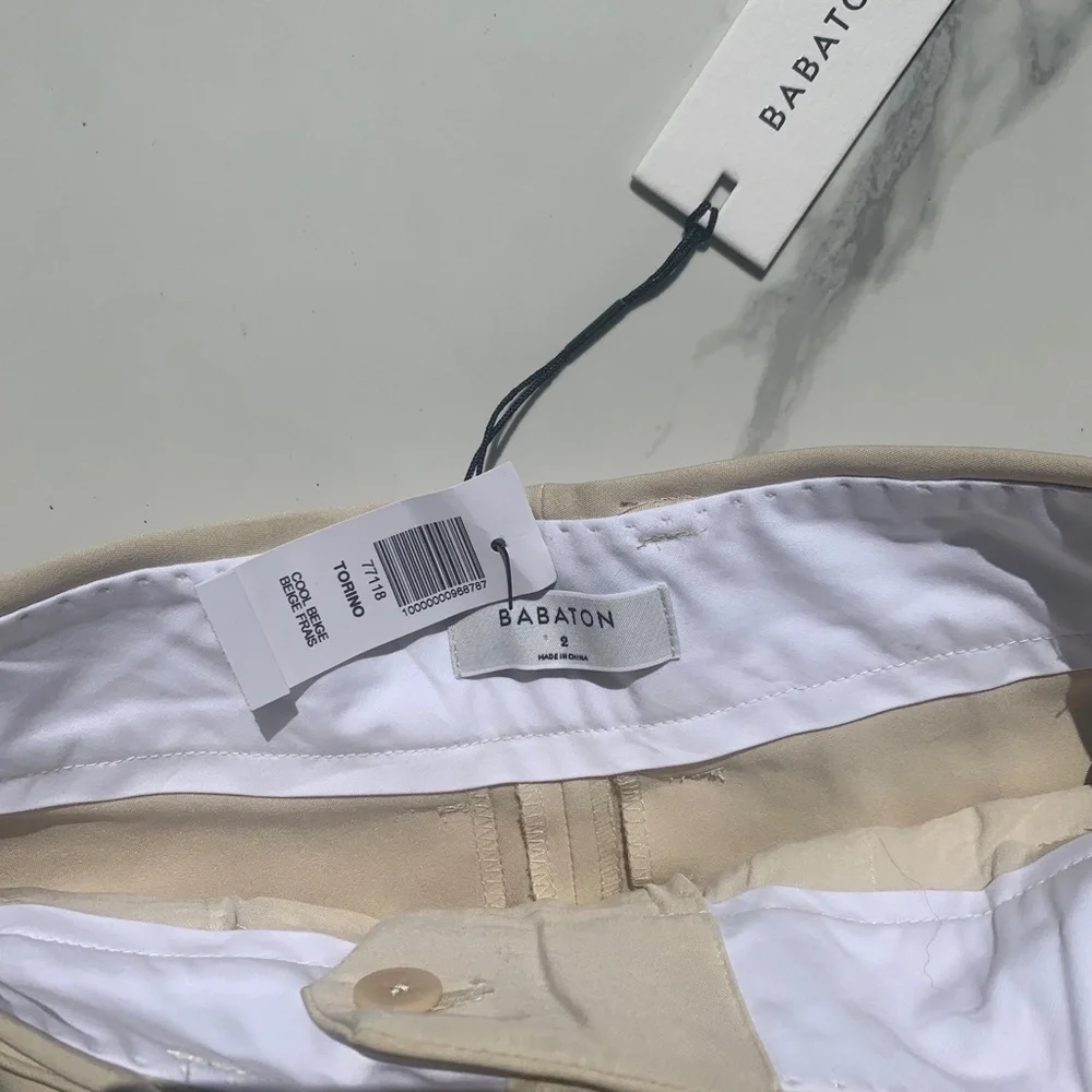 Babaton | Torino Short - Picture 6 of 7